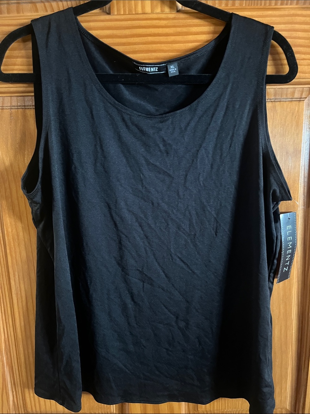 Elementz Women's Black Scoop Neck Tank Top